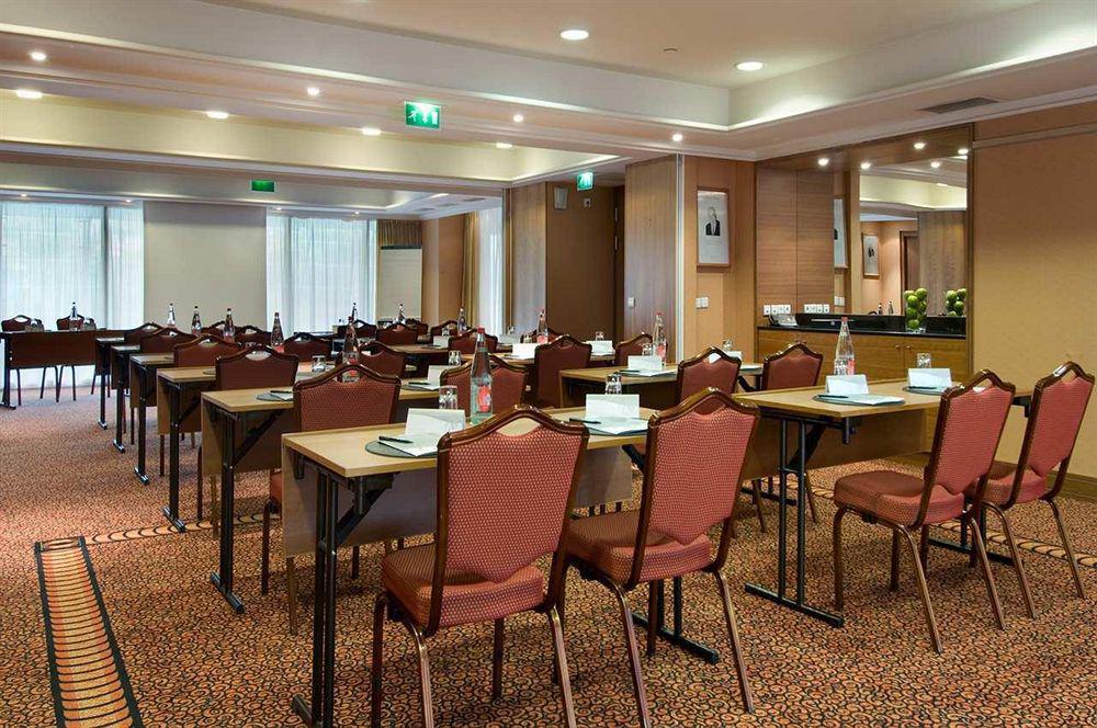 Lyon Marriott Hotel Cité Internationale Facilidades foto
